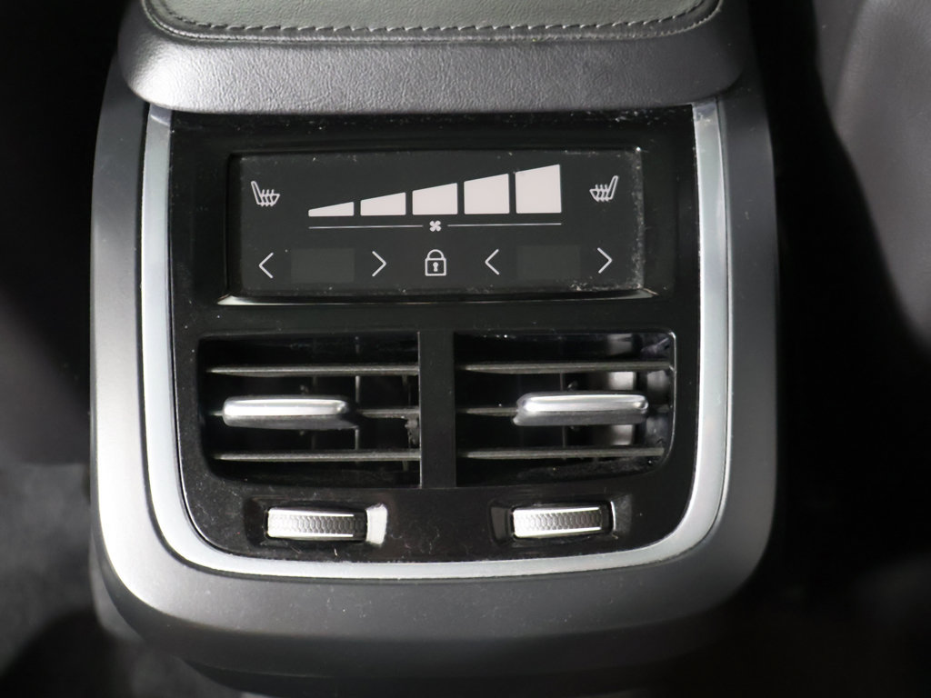 Used 2023 Volvo XC90 B6 Core w/ Climate Package AWD/4WD image 55