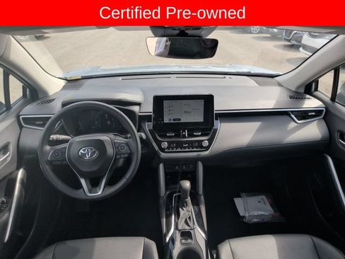 Certified 2025 Toyota Corolla Cross XLE FWD image 26