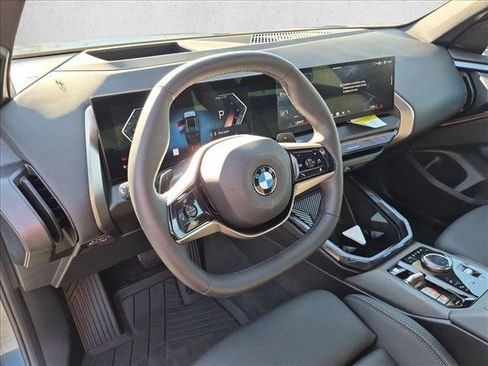 Used 2025 BMW X3 xDrive30i w/ Premium Package AWD/4WD image 10