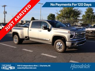 Used 2025 Chevrolet Silverado 3500 High Country w/ Technology Package AWD/4WD video 1