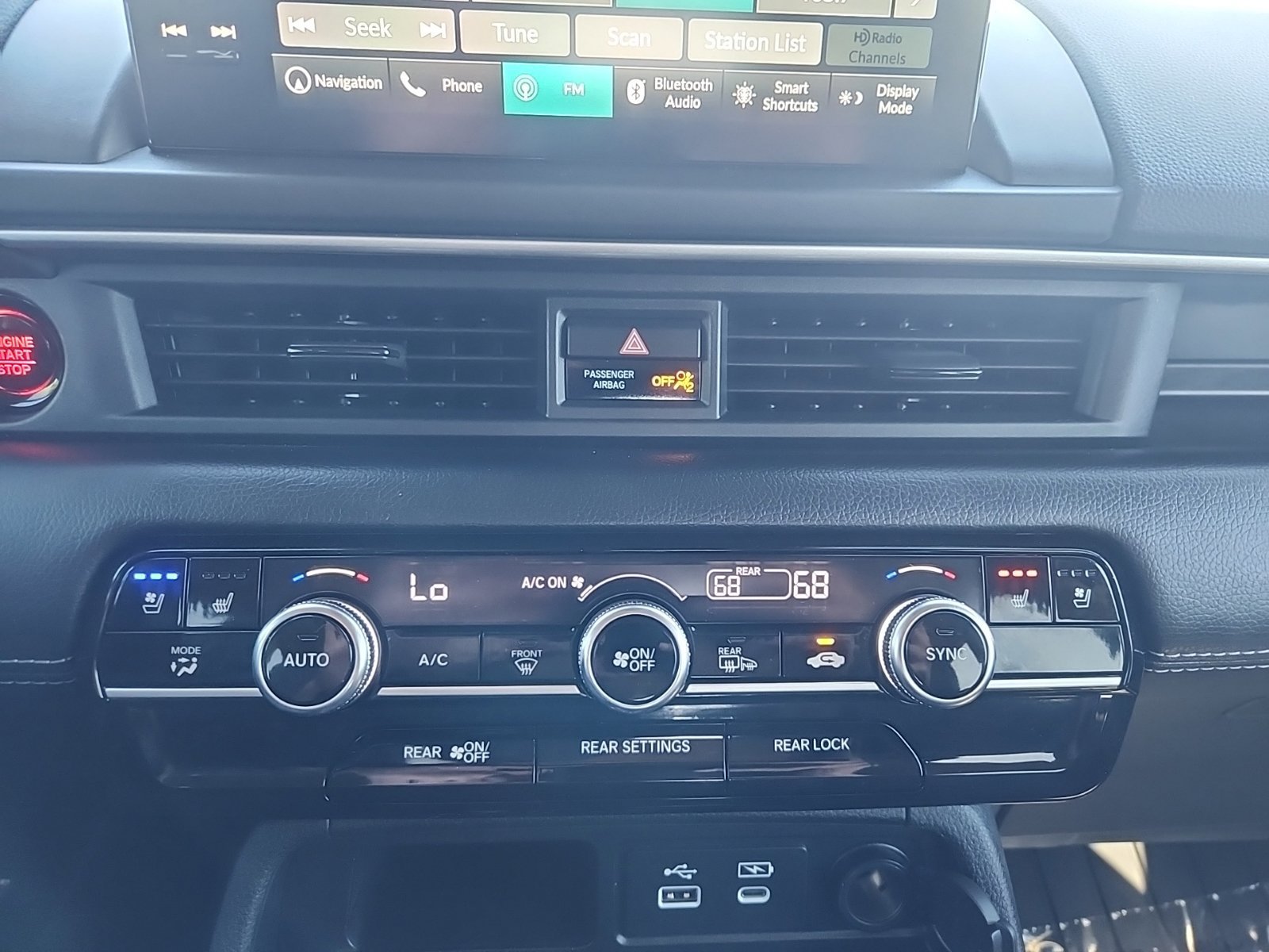 Used 2024 Honda Pilot Elite image 27