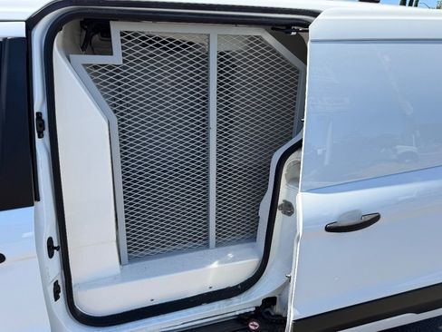 Used 2019 Ford Transit Connect XL FWD image 13