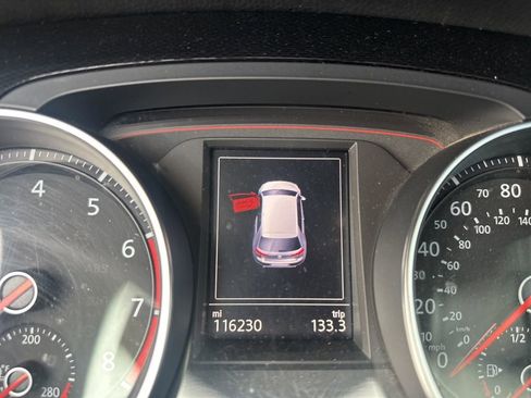 Used 2016 Volkswagen GTI S image 9