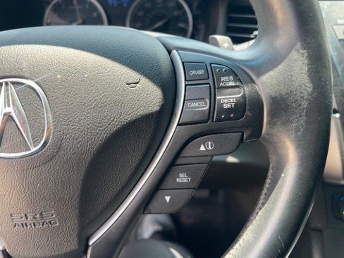 Used 2014 Acura ILX w/ Technology Package FWD image 35