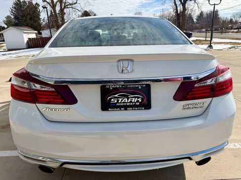 Used 2017 Honda Accord Sport Special Edition image 6
