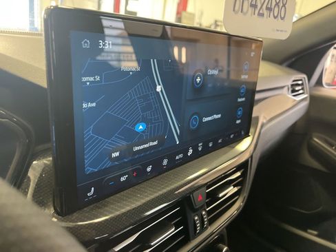 Used 2023 Ford Escape ST-Line Elite w/ Premium Technology Package image 5