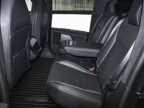 Used 2024 Tesla Cybertruck Cyberbeast AWD/4WD image 55
