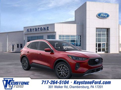 Used 2025 Ford Escape SE w/ PHEV Premium Package FWD image 1