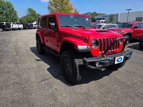 Used 2022 Jeep Wrangler Unlimited Rubicon w/ Trailer Tow Package AWD/4WD image 5