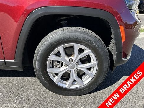 Certified 2022 Jeep Grand Cherokee L Limited image 13