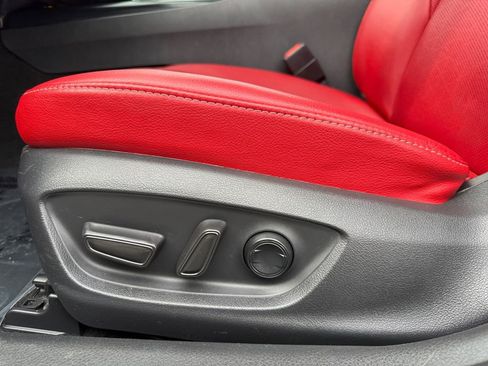 Used 2020 Toyota Camry XSE w/ Driver Assist Package image 10