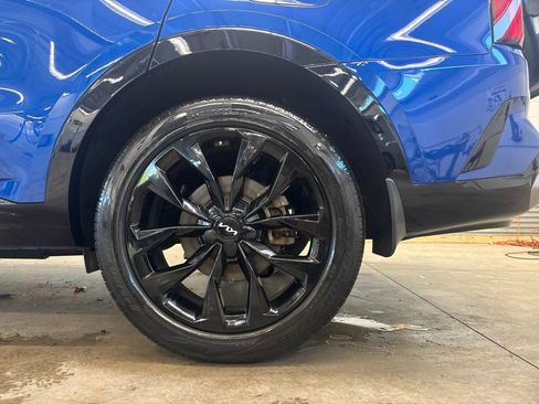 Certified 2023 Kia Sorento SX AWD/4WD image 23