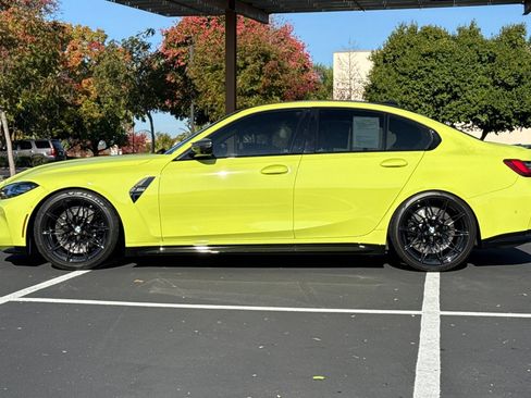 Used 2022 BMW M3 Competition w/ M Carbon Exterior Package image 8