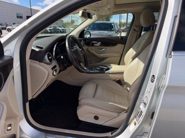 Used 2018 Mercedes-Benz GLC 300 4MATIC image 13