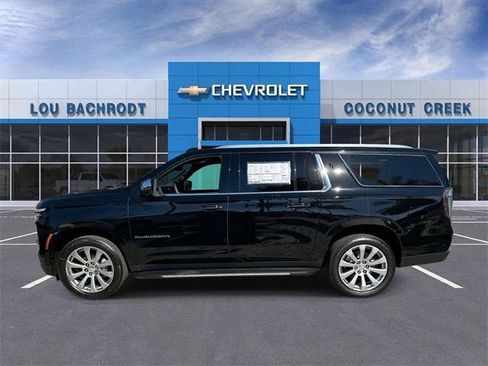 New 2026 Chevrolet Suburban Premier image 5