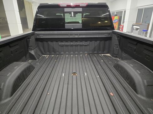 Used 2024 GMC Sierra 2500 Denali w/ Denali Reserve Package image 6