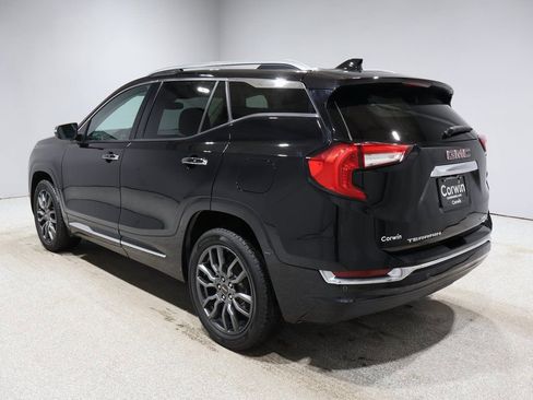 Used 2022 GMC Terrain Denali image 4
