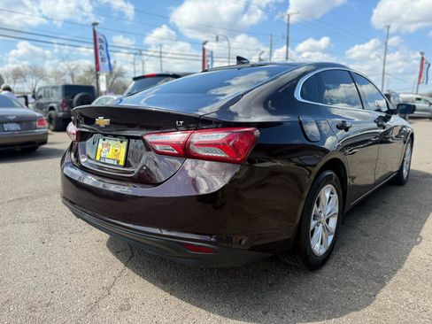 Used 2021 Chevrolet Malibu LT FWD image 5