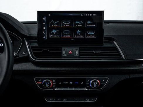 Certified 2024 Audi Q5 2.0T Premium Plus w/ Premium Plus Package image 10