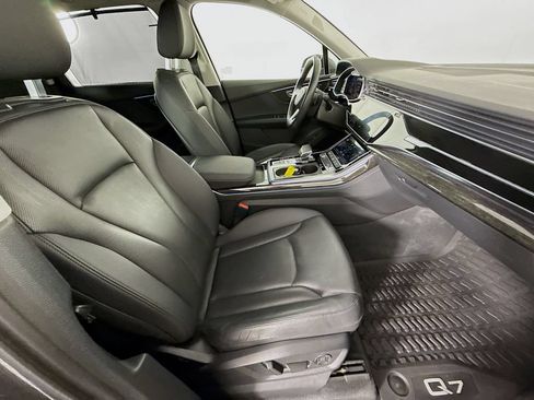 Used 2022 Audi Q7 3.0T Premium Plus AWD/4WD image 31