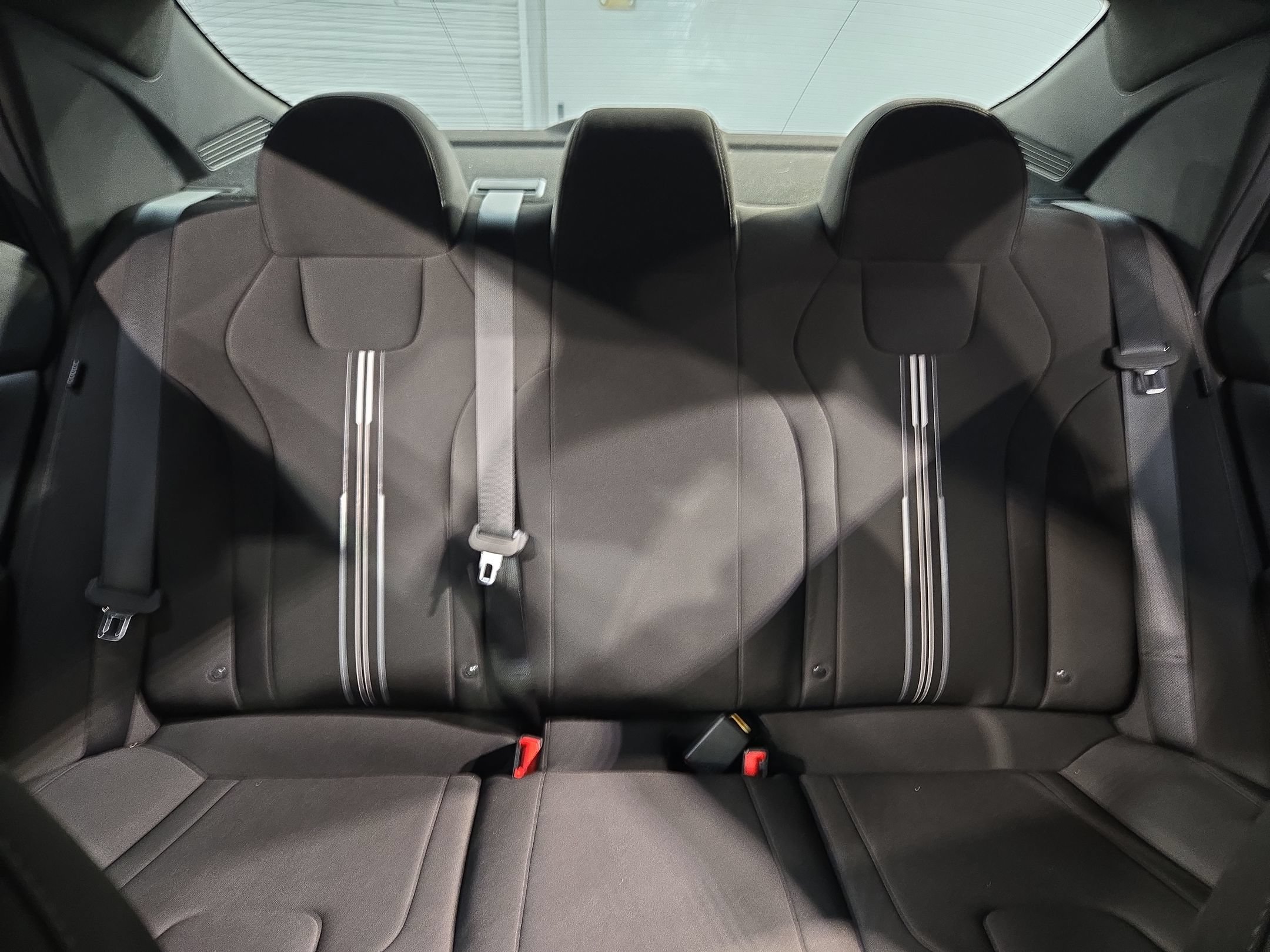 Used 2025 Hyundai Elantra Sport FWD image 13