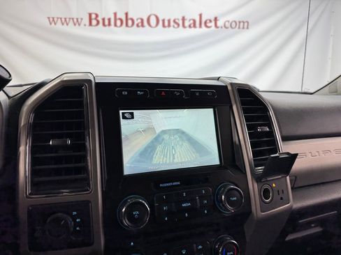 Used 2018 Ford F350 Lariat w/ Lariat Ultimate Package image 15