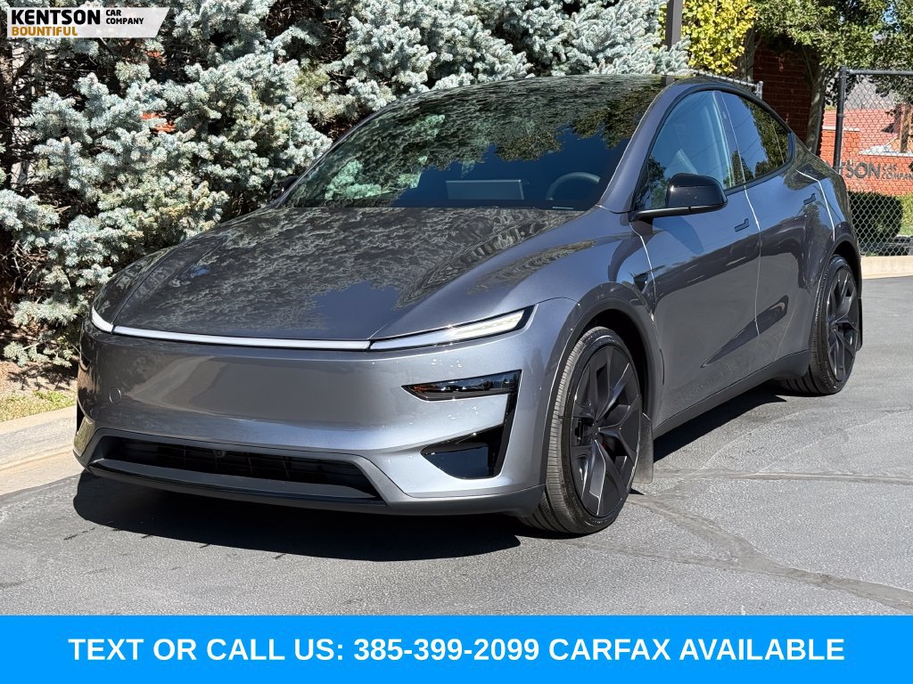 Used 2026 Tesla Model Y Performance AWD/4WD image 2
