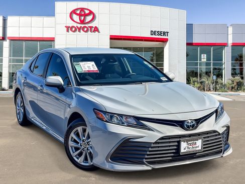 Used 2024 Toyota Camry LE FWD image 1