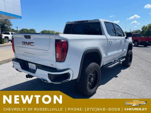 Used 2024 GMC Sierra 1500 AT4 w/ Technology Package AWD/4WD image 42