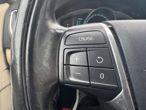 Used 2014 Volvo S60 T5 image 8