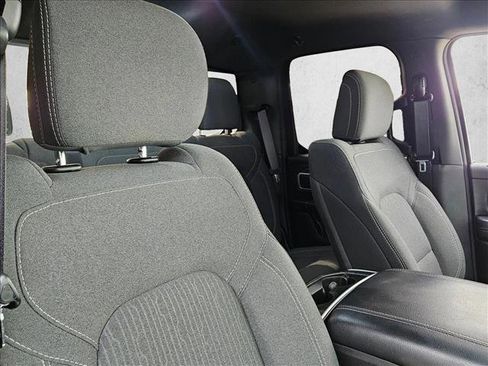 Used 2022 RAM 1500 Lone Star w/ Night Edition RWD image 22