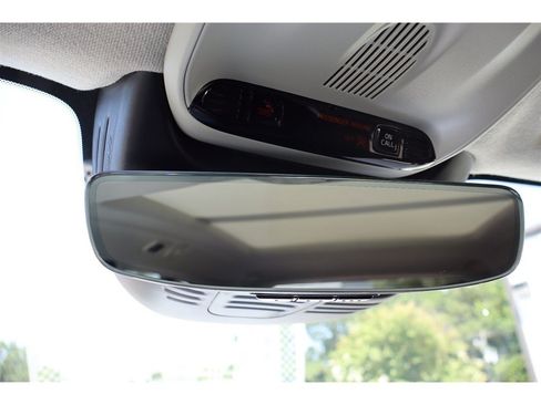 Used 2022 Volvo XC40 T5 Inscription AWD/4WD image 45