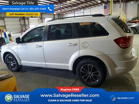 Used 2018 Dodge Journey SE w/ Connectivity Group image 3