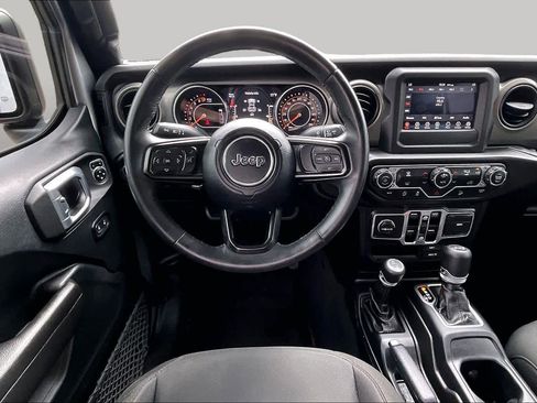Used 2018 Jeep Wrangler Unlimited Sport S AWD/4WD image 6
