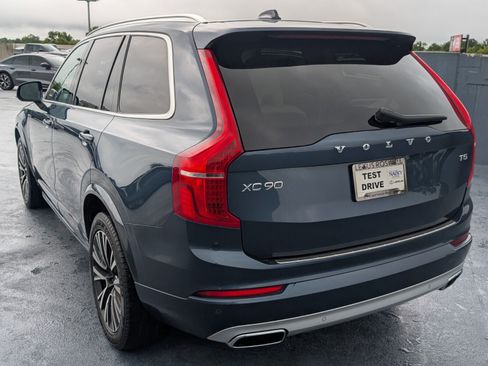 Used 2020 Volvo XC90 T5 Momentum FWD image 3