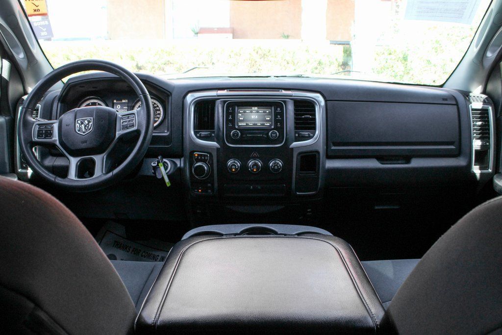 Used 2021 RAM 1500 Classic SLT AWD/4WD image 23