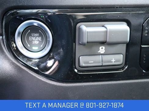 New 2026 GMC Sierra 1500 SLE w/ X31 Off-Road Package AWD/4WD image 27