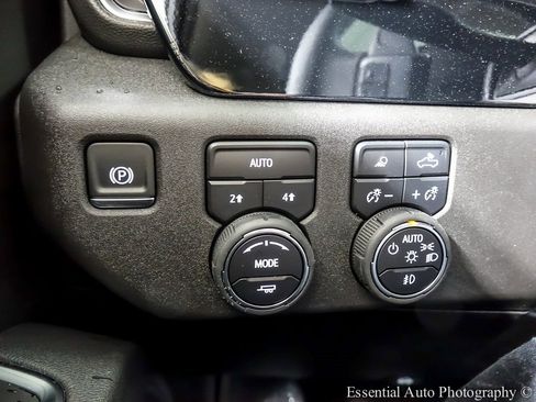 New 2026 Chevrolet Silverado 1500 LTZ w/ LTZ Premium Package image 20