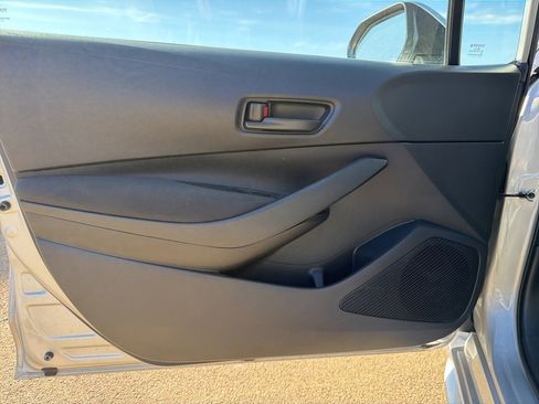 Used 2024 Toyota Corolla LE image 11