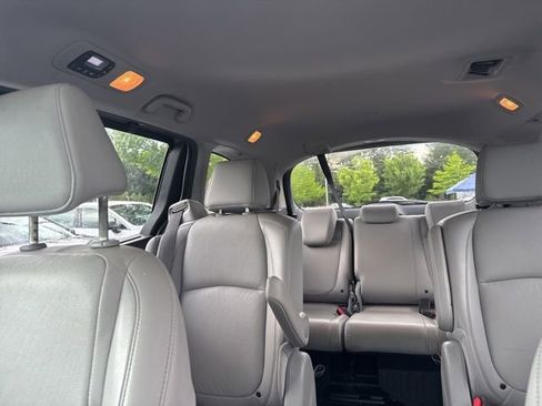 Used 2022 Honda Odyssey EX-L image 11