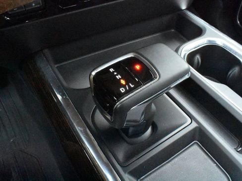 Used 2025 GMC Sierra 1500 Elevation w/ Elevation Premium Package image 27