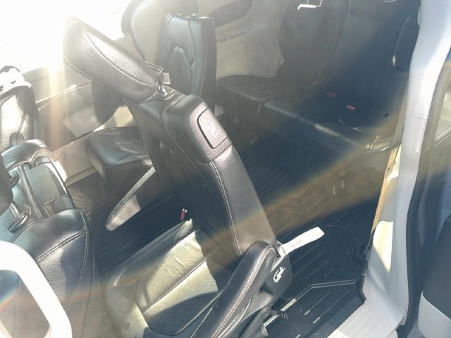 Used 2018 Chrysler Pacifica Touring-L Plus FWD image 13