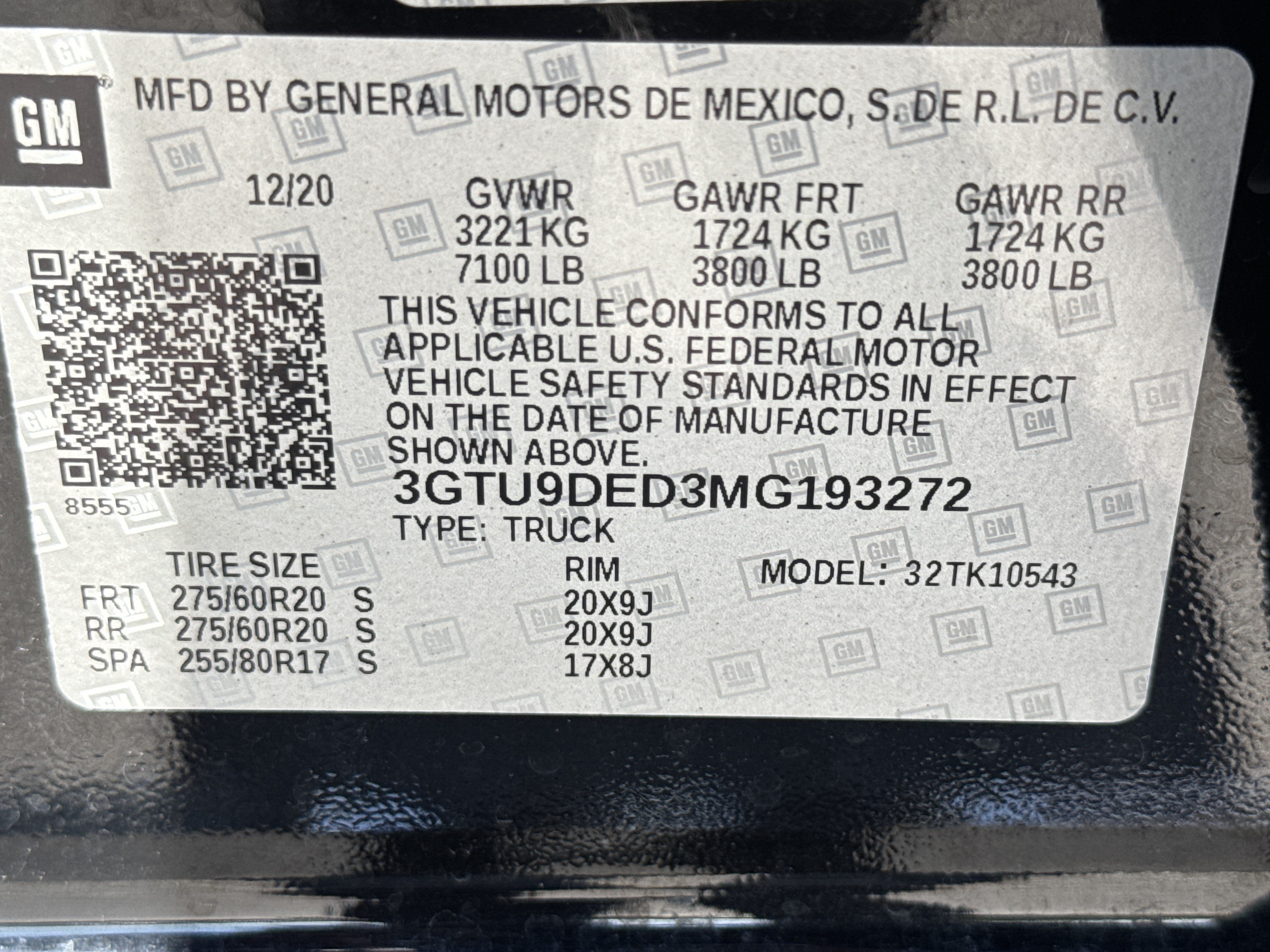 Used 2021 GMC Sierra 1500 SLT w/ SLT Premium Plus Package AWD/4WD image 36