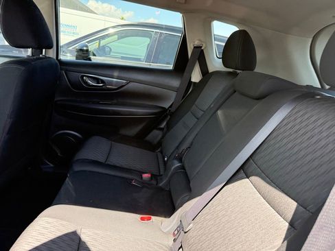 Used 2020 Nissan Rogue SV AWD/4WD image 9