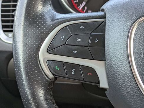 Used 2020 Dodge Durango SXT w/ 3rd Row Seating Group AWD/4WD image 23