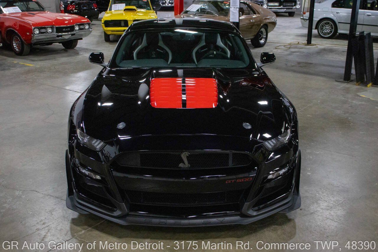 Used 2020 Ford Mustang Shelby GT500 w/ Carbon Fiber Track Pack RWD image 11