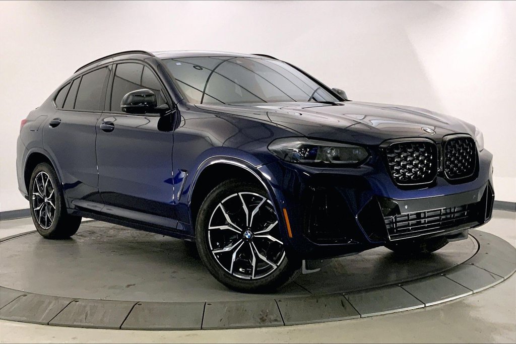 Certified 2025 BMW X4 xDrive30i w/ Premium Package AWD/4WD image 1