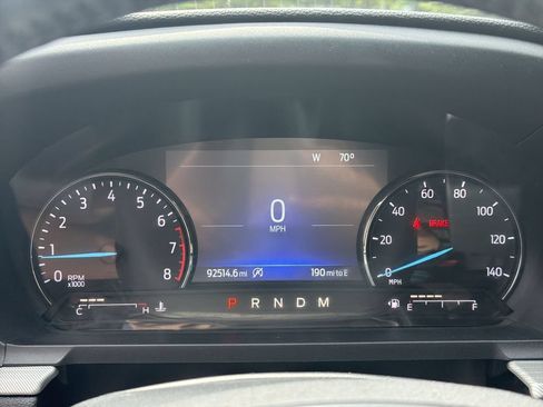 Used 2020 Ford Explorer XLT w/ Comfort Package RWD image 12