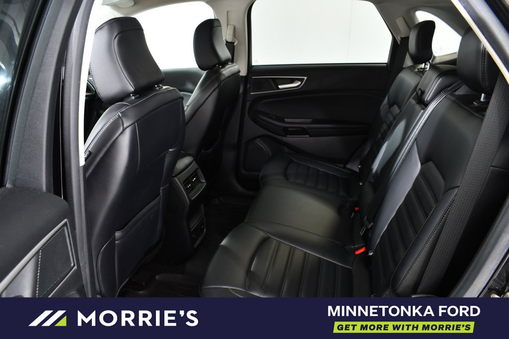 Used 2023 Ford Edge SEL w/ Convenience Package AWD/4WD image 16