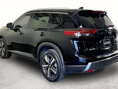 Used 2024 Nissan Rogue SL w/ SL Premium Package AWD/4WD image 13